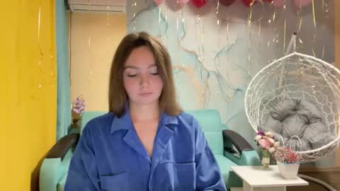 Snapshot of smiling_riddle chatting on November 3, 2025, 1:45 pm smiling_riddle online show from November 3, 2025, 1:45 pm