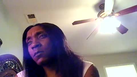 Snapshot of smokegoddess35 chatting on December 29, 2024, 8:44 am SmokeGoddess35 online show from December 29, 2024, 8:44 am