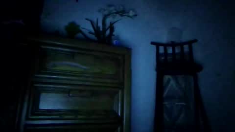 smoothmove1215 online show from December 20, 2025, 8:32 am