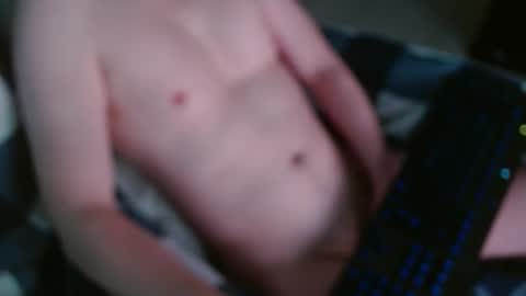 smoothuncut888 online show from November 17, 2025, 7:41 pm