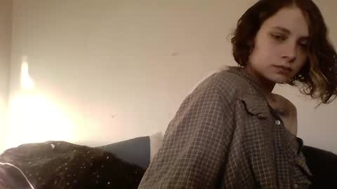 Snapshot of smoothvodka chatting on December 5, 2024, 8:55 pm Bambi--Vodka online show from December 5, 2024, 8:55 pm