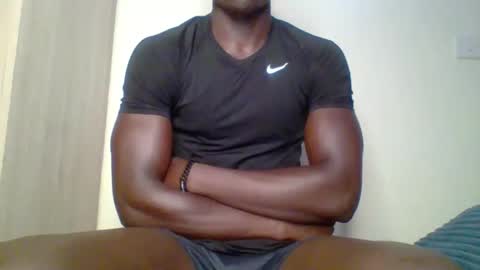 Snapshot of sneaky_link2 chatting on February 21, 2025, 1:22 pm papi online show from February 21, 2025, 1:22 pm