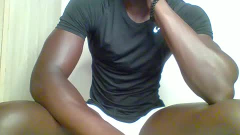 Snapshot of sneaky_link2 chatting on February 22, 2025, 1:46 pm papi online show from February 22, 2025, 1:46 pm