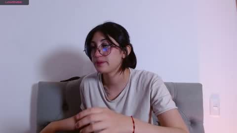 Snapshot of snow_baall chatting on December 16, 2024, 5:22 pm IG OF red moonn online show from December 16, 2024, 5:22 pm