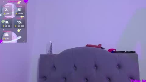 Snapshot of snow_baall chatting on December 24, 2024, 7:33 pm IG OF red moonn online show from December 24, 2024, 7:33 pm