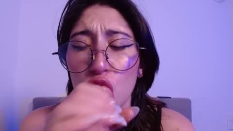 Snapshot of snow_baall chatting on December 28, 2024, 11:52 am IG OF red moonn online show from December 28, 2024, 11:52 am