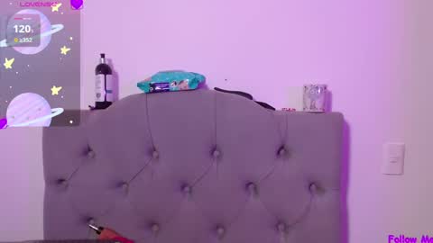 Snapshot of snow_baall chatting on January 13, 2025, 12:02 pm IG OF red moonn online show from January 13, 2025, 12:02 pm