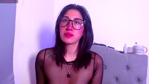 Snapshot of snow_baall chatting on October 7, 2025, 3:58 am IG OF red moonn online show from October 7, 2025, 3:58 am