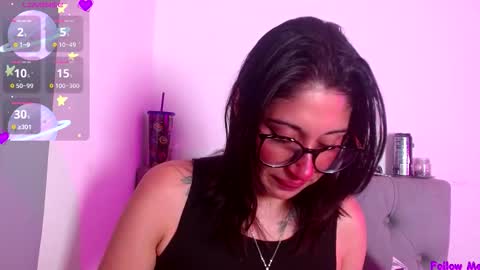 Snapshot of snow_baall chatting on October 16, 2025, 4:35 am IG OF red moonn online show from October 16, 2025, 4:35 am