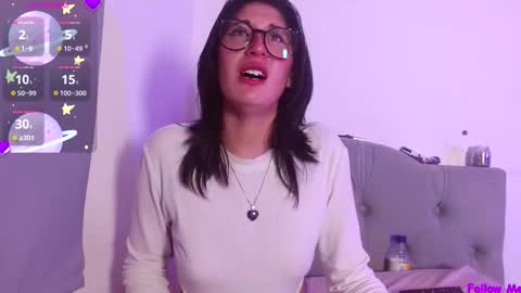 Snapshot of snow_baall chatting on October 17, 2025, 5:21 am IG OF red moonn online show from October 17, 2025, 5:21 am