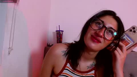 Snapshot of snow_baall chatting on October 23, 2025, 5:18 am IG OF red moonn online show from October 23, 2025, 5:18 am