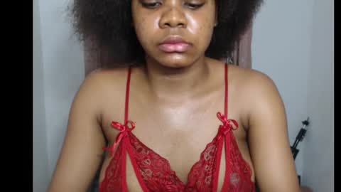 snowdrop5 online show from November 18, 2025, 8:57 pm