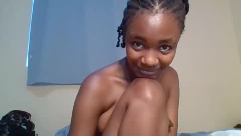 Snapshot of snowie_eyes chatting on November 8, 2025, 12:49 pm Snowie eyes online show from November 8, 2025, 12:49 pm