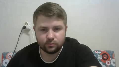 Snapshot of snowyqred chatting on December 18, 2025, 6:14 pm Arthur online show from December 18, 2025, 6:14 pm