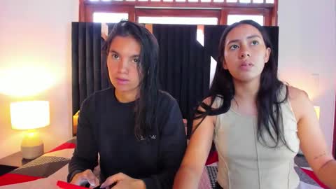 Snapshot of soffy_and_mia chatting on October 22, 2025, 12:38 pm soffy and mia online show from October 22, 2025, 12:38 pm