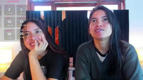 soffy and mia online show from November 18, 2025, 12:09 pm