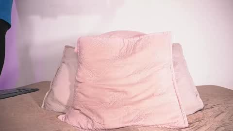 Snapshot of sofi_decker chatting on September 22, 2025, 3:08 am Sofia online show from September 22, 2025, 3:08 am