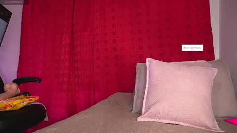 Snapshot of sofi_decker chatting on September 23, 2025, 3:09 am Sofia online show from September 23, 2025, 3:09 am