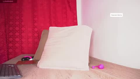 Snapshot of sofi_decker chatting on September 24, 2025, 3:10 am Sofia online show from September 24, 2025, 3:10 am