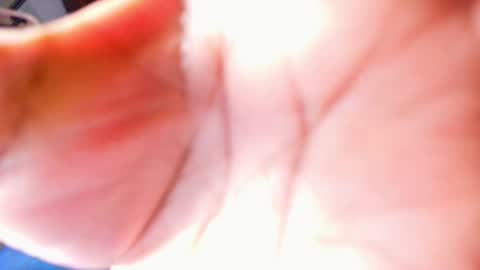 Snapshot of sofi_decker chatting on October 26, 2025, 12:00 pm Sofia online show from October 26, 2025, 12:00 pm