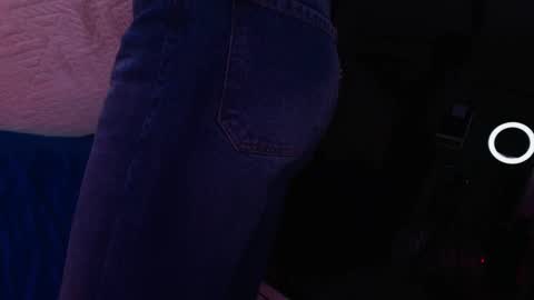 Snapshot of sofi_decker chatting on November 21, 2025, 11:53 am Sofia online show from November 21, 2025, 11:53 am