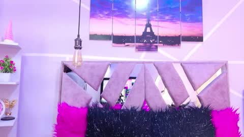 Sofi Noa online show from November 24, 2025, 11:21 am