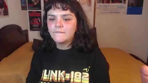 Snapshot of sofia_coolle chatting on February 19, 2025, 5:16 am Sofi online show from February 19, 2025, 5:16 am
