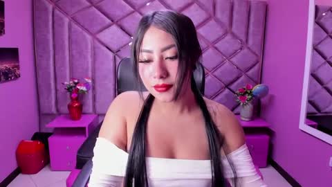 Snapshot of sofia_daemon chatting on March 5, 2025, 10:32 pm sofia_daemon online show from March 5, 2025, 10:32 pm