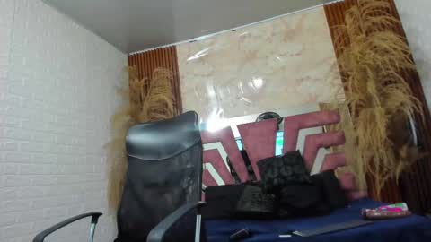 sofia gutierrez   online show from February 16, 2025, 12:52 am