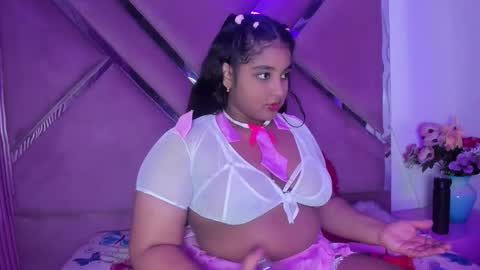 Snapshot of sofia_hernandeez_ chatting on December 20, 2025, 2:07 am Sofi online show from December 20, 2025, 2:07 am