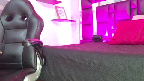 Snapshot of sofia_martinn chatting on September 10, 2025, 3:06 am Sofia online show from September 10, 2025, 3:06 am