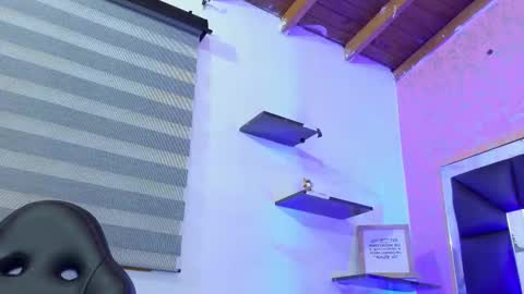 Snapshot of sofia_martinn chatting on October 10, 2025, 3:27 am Sofia online show from October 10, 2025, 3:27 am