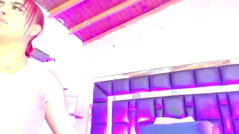 Snapshot of sofia_martinn chatting on October 28, 2025, 2:59 am Sofia online show from October 28, 2025, 2:59 am