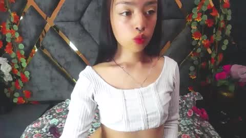 Snapshot of sofia_mirandaa chatting on February 11, 2025, 1:30 pm sofia miranda online show from February 11, 2025, 1:30 pm