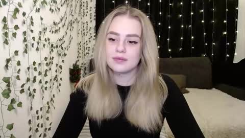Snapshot of sofia_rosemary chatting on January 20, 2025, 11:35 am sofia_rosemary online show from January 20, 2025, 11:35 am