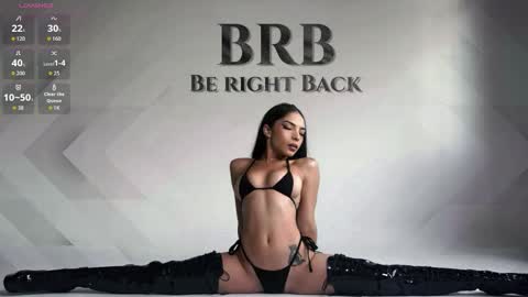 Snapshot of sofia_rousse_ chatting on November 25, 2025, 7:36 pm online show from November 25, 2025, 7:36 pm