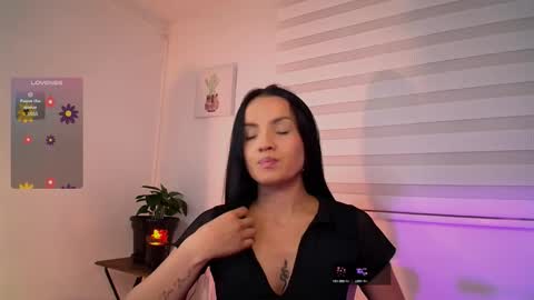 Snapshot of sofia_sb chatting on September 9, 2025, 4:01 am Jessica Sofia  online show from September 9, 2025, 4:01 am