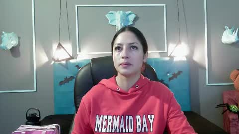 Snapshot of sofia_white3 chatting on October 29, 2025, 11:34 am Sofa online show from October 29, 2025, 11:34 am