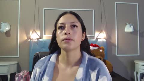 Snapshot of sofia_white3 chatting on November 19, 2025, 11:10 am Sofa online show from November 19, 2025, 11:10 am