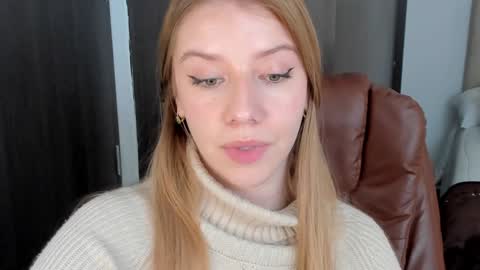 Snapshot of sofia_woodss chatting on January 29, 2025, 4:08 pm Sofia online show from January 29, 2025, 4:08 pm
