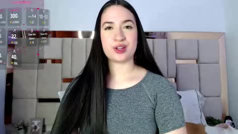 sofiaduque_26 online show from February 12, 2025, 9:01 pm