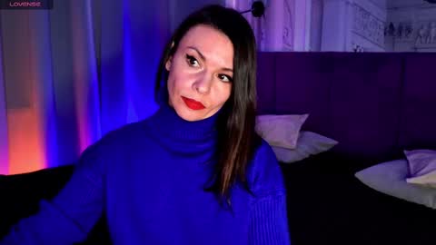 Snapshot of sofiafoster chatting on February 26, 2025, 5:07 pm Sofia online show from February 26, 2025, 5:07 pm