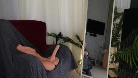 Snapshot of sofiafoster chatting on November 16, 2025, 9:04 am Sofia online show from November 16, 2025, 9:04 am