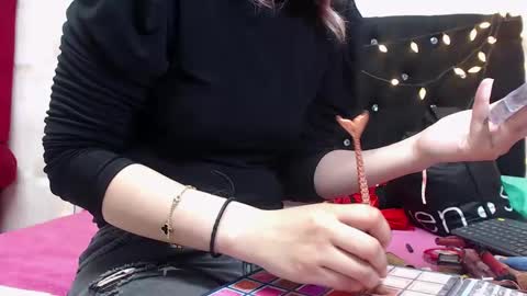 Sofi online show from September 15, 2025, 2:39 pm