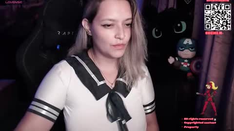 Sofiedivinemilk online show from September 19, 2025, 8:53 pm