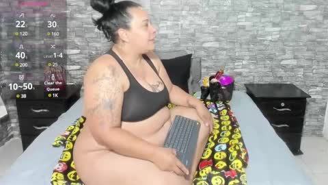 Vicky  online show from January 24, 2025, 9:49 am