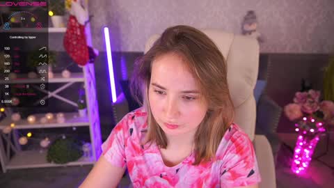 Sofie online show from December 28, 2024, 3:37 am