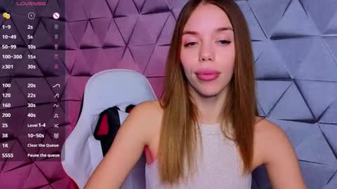 Sofie online show from December 22, 2025, 3:03 am