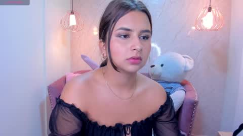 Snapshot of sofii_miller_ chatting on February 23, 2025, 2:57 pm online show from February 23, 2025, 2:57 pm