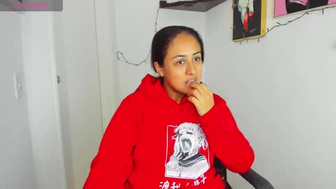 sofiia rodriguez online show from January 16, 2025, 12:09 pm